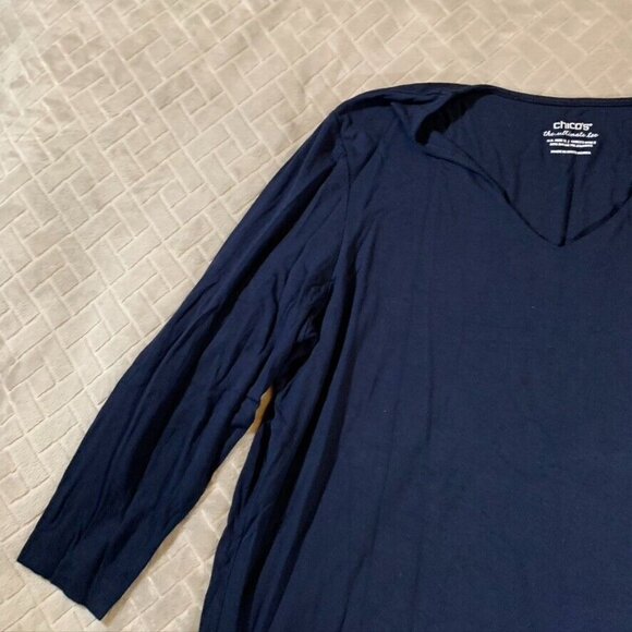 Chicos Womens XL T Shirt Dark Navy Blue 3/4 Sleeve V Neck Rayon Blend Stretch - Picture 2 of 9